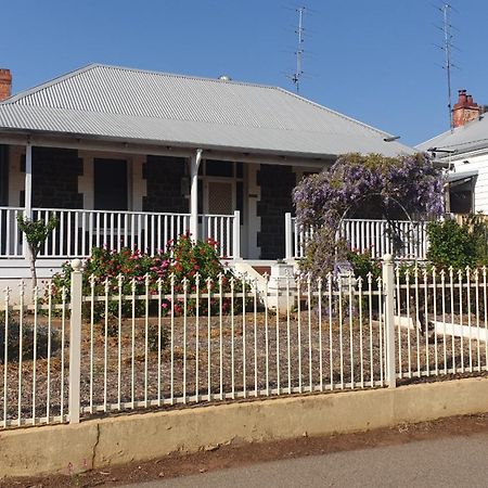 Roseneath Cottage Northam Kültér fotó